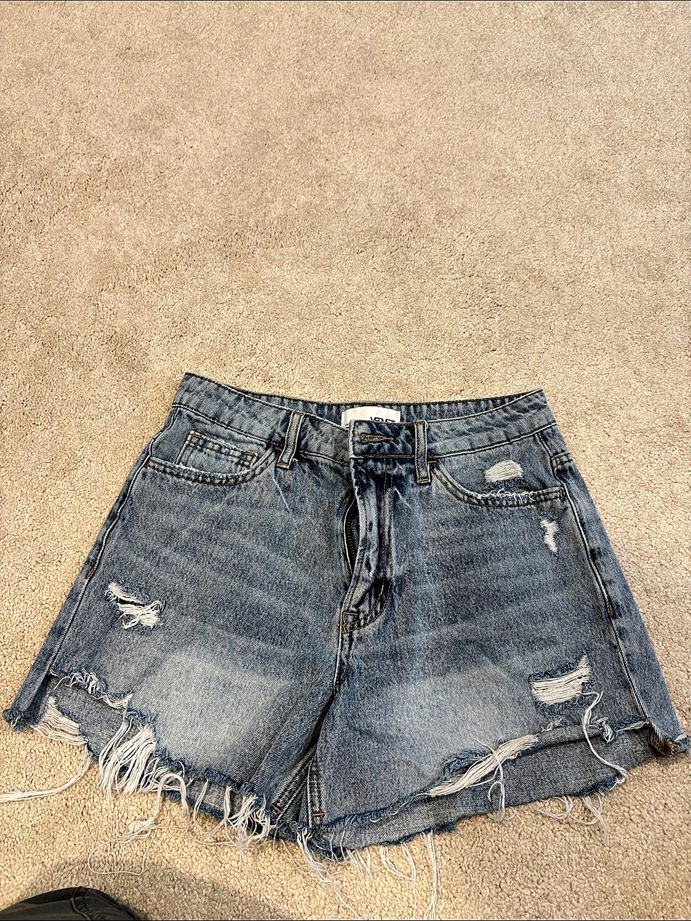 Vervet Distressed Denim Jean Shorts in Blue Size Small